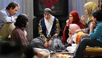 عمه ماه منیر