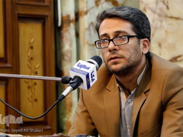 وحید نظریان